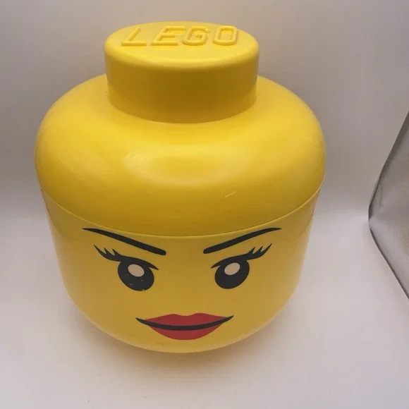 LEGO Large Storage Case Head‎ Yellow Iconic Lipstick Smile Girl Mini Figure - Picture 3 of 9